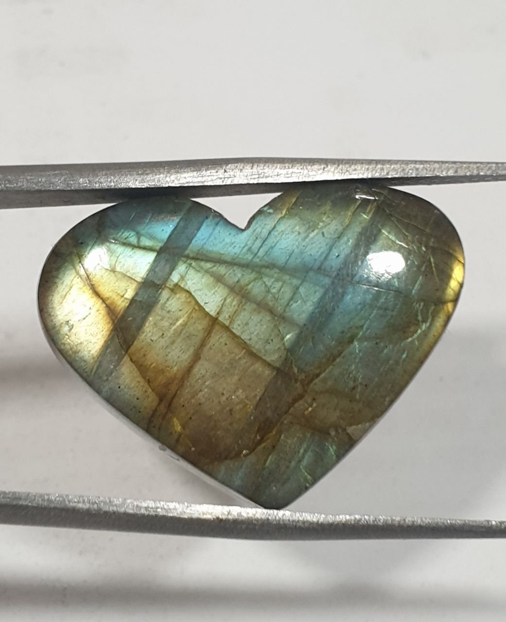 Big Blue Fire Labradorite Heart Cabochon 25x18.4x8.5mm. (33.5ct.) - Natural Untreated Stones- Labradorescence Stone- Jewellery Supplier