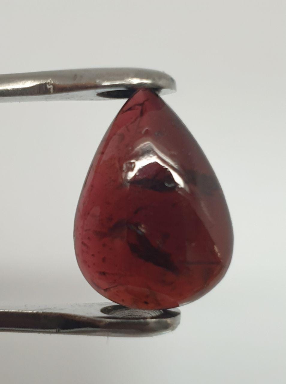 Almandine Smooth Drop Garnet Cabochon 17x12.5mm. (9.2ct.) - Hard Gems