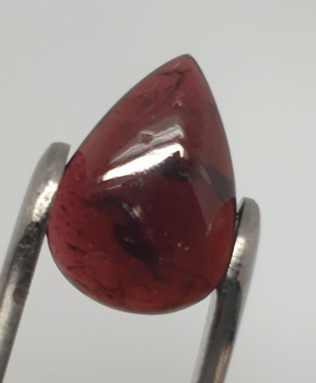 Almandine Smooth Drop Garnet Cabochon 17x12.5mm. (9.2ct.) - Hard Gems