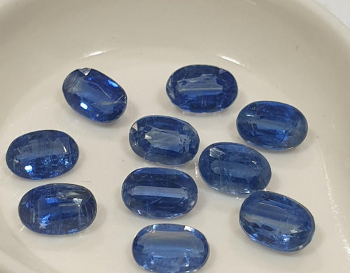 Lot de 10 kyanites bleu foncé naturelles, disthène, ovales à facettes 6x4 mm - Brésil - Pierres précieuses naturelles non traitées