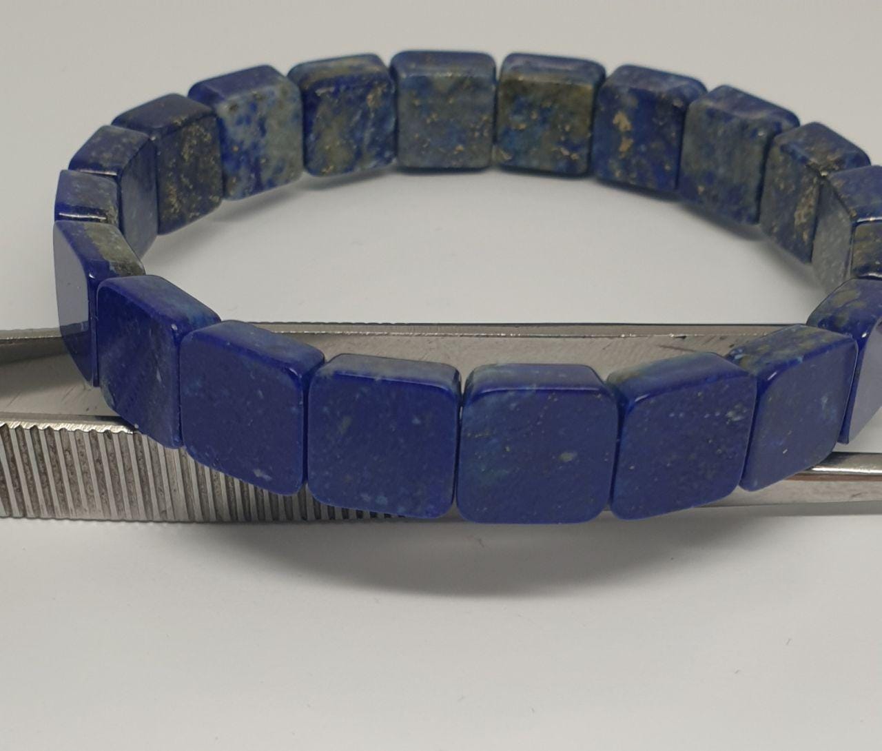 Bracelet extensible en lapis-lazuli afghan bleu royal AAA, grosses perles de 10 x 10 mm - Fournisseur de bijoux à double perçage - Pouvoir de guérison