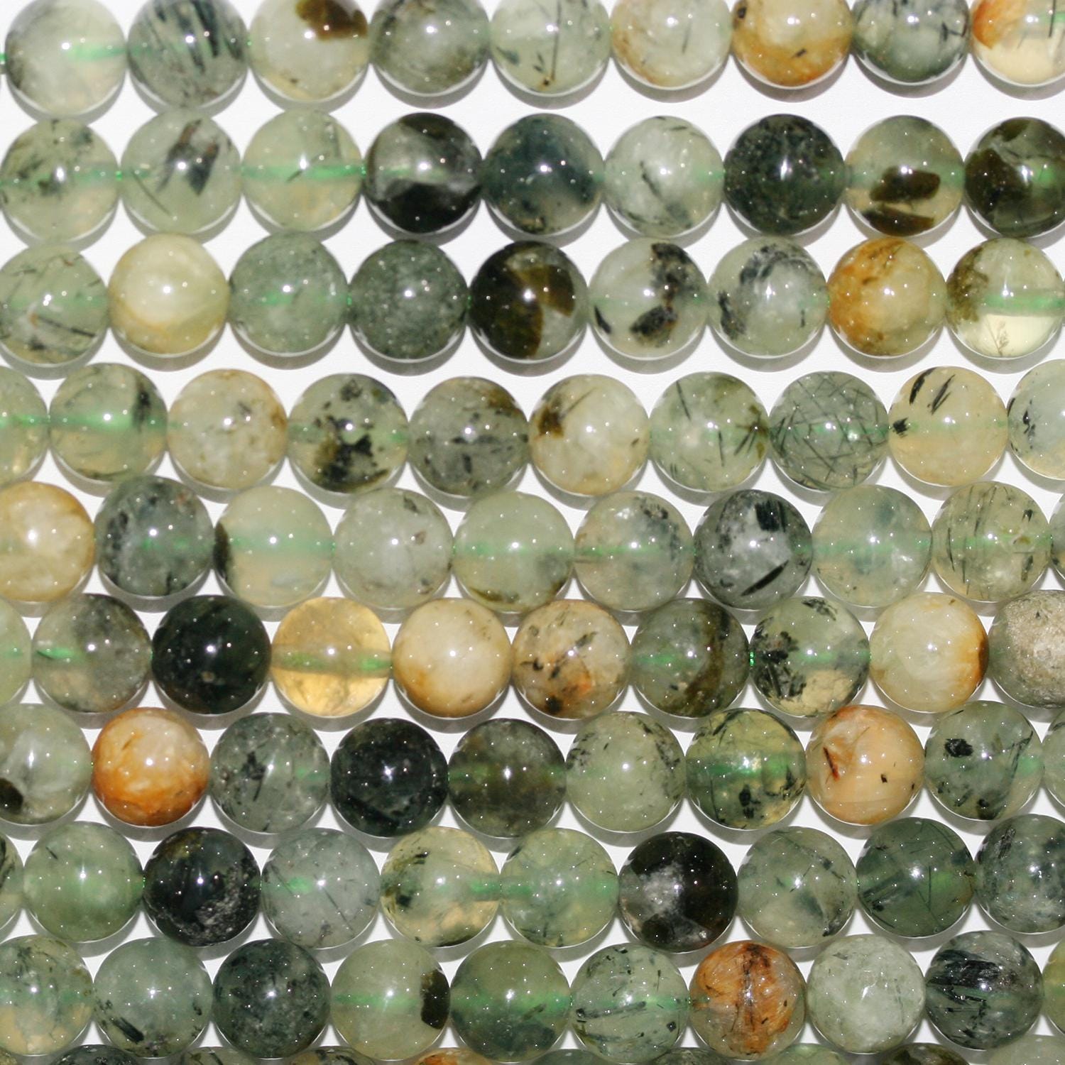 Perles rondes lisses en préhnite de 15 pouces (8 mm) - Fil de 39 cm