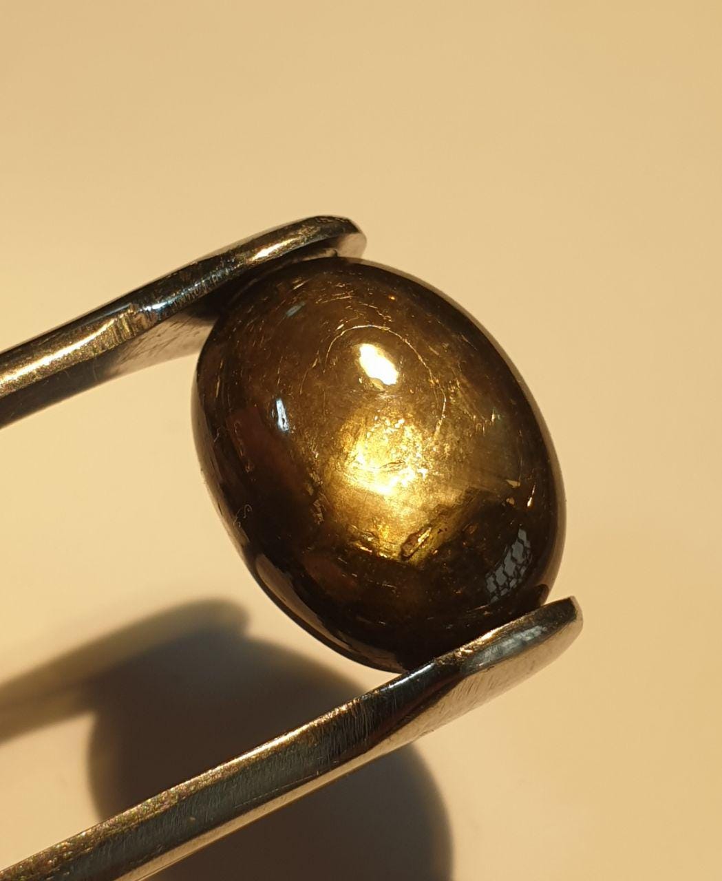 Black Star Sapphire Oval Cabochon 15.7x12mm(16.75ct.) Natural Sapphire-Wholesale Prices To Public