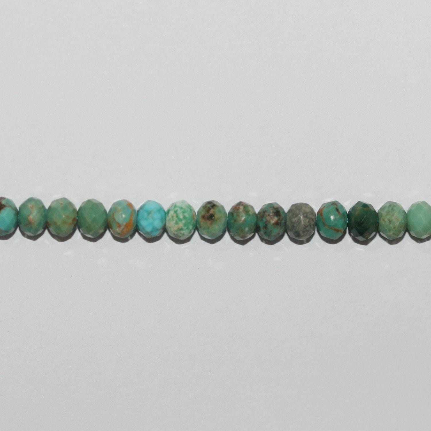 Perles rondelles à facettes en turquoise St de 15 pouces, 5 x 3,5 mm - Fil de 39 cm.