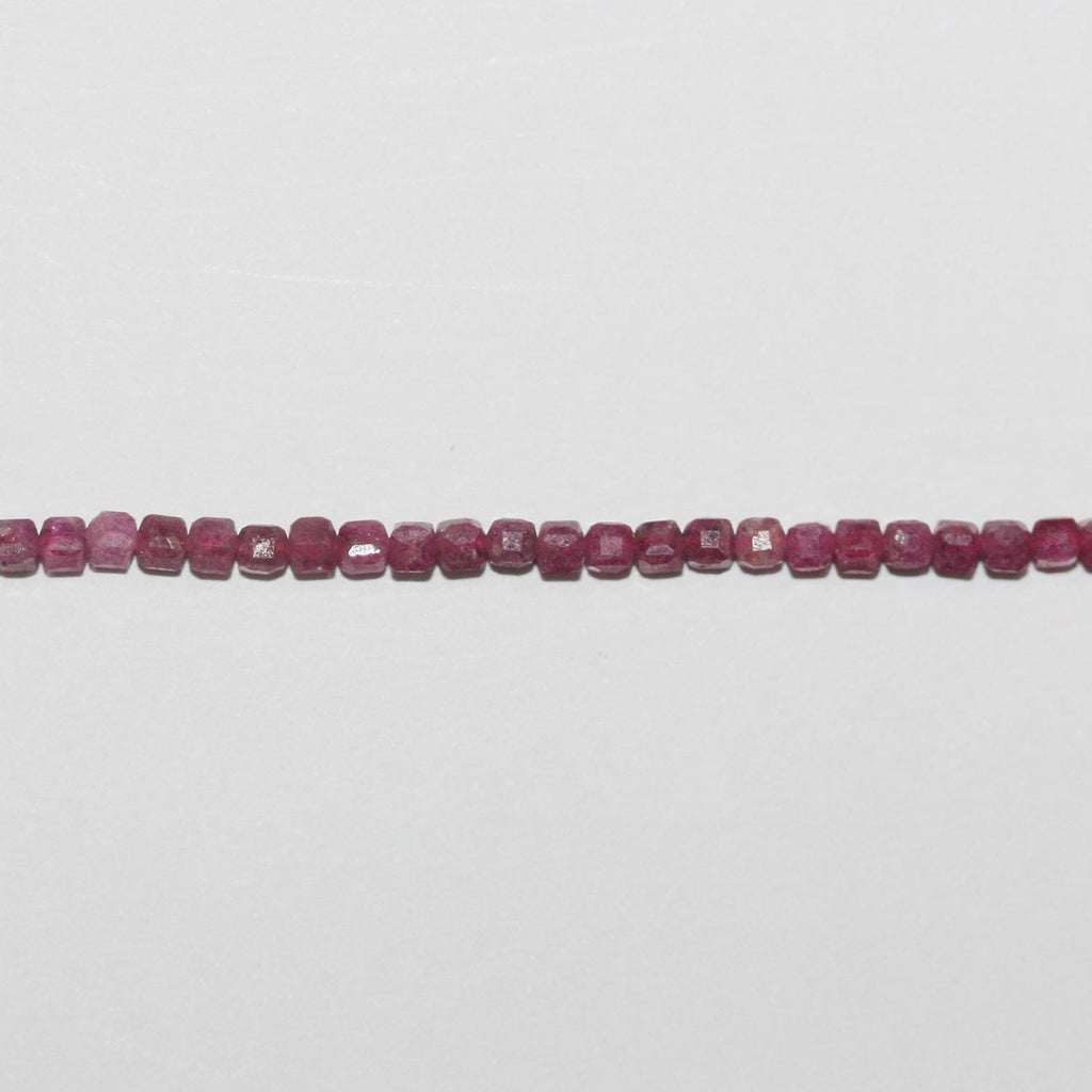 Perles cubiques à facettes en rubis St de 15 pouces, 2 mm, brin de 39 cm.
