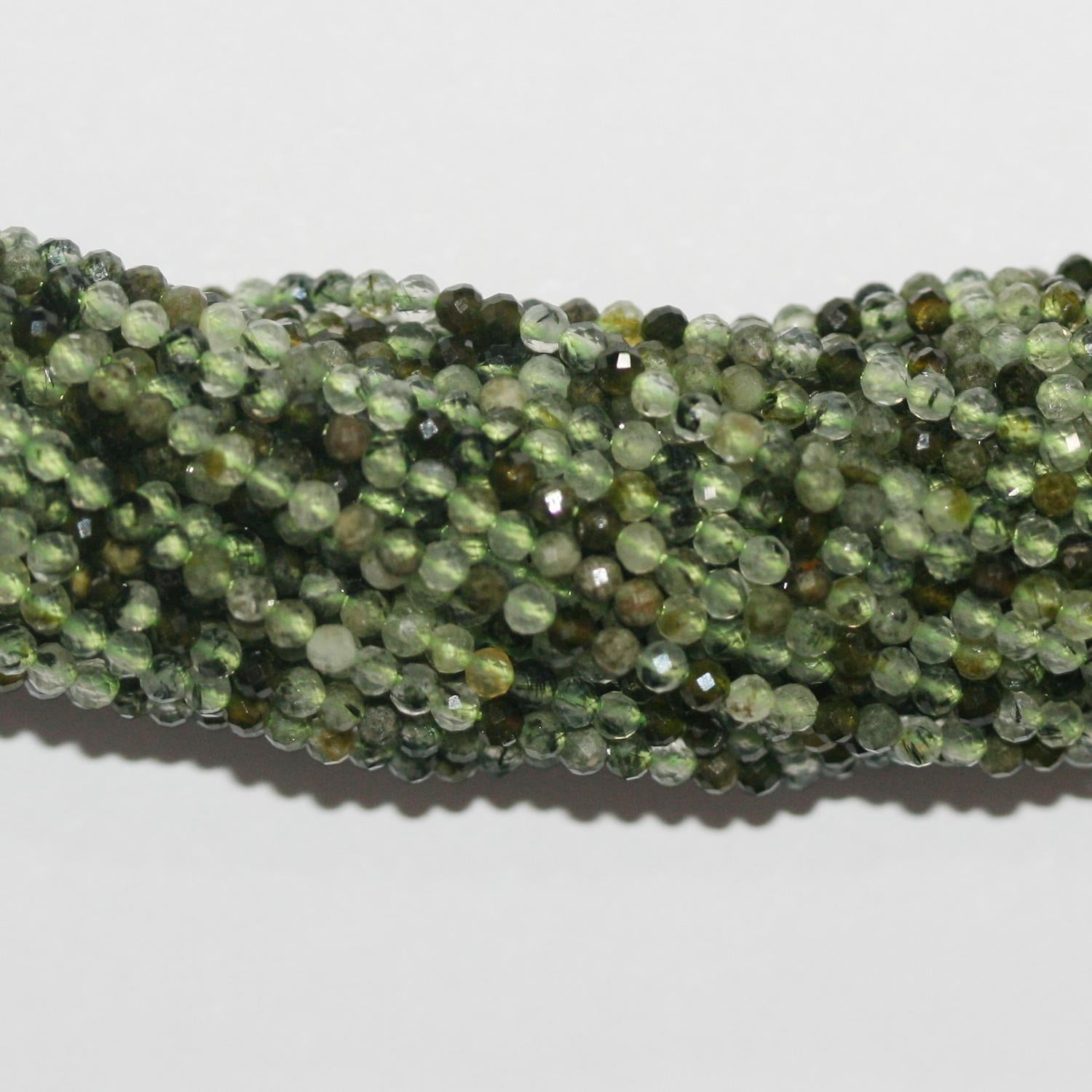 Perles rondes à facettes en préhnite de 15 pouces, 2 mm - 39 cm.