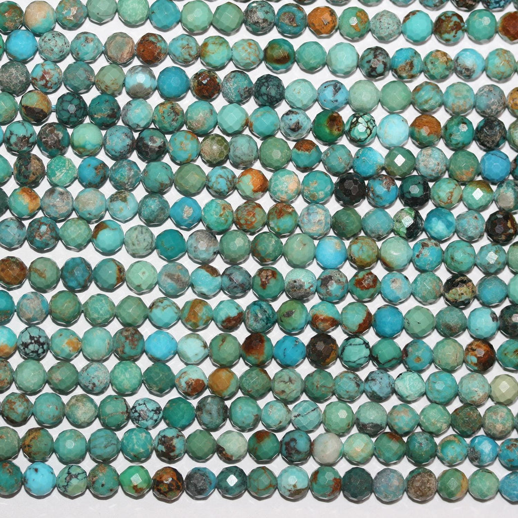 Collier de perles rondes à facettes en turquoise St, 15 pouces (39 cm), diamètre 5-5,5 mm. Longueur : 39 cm.