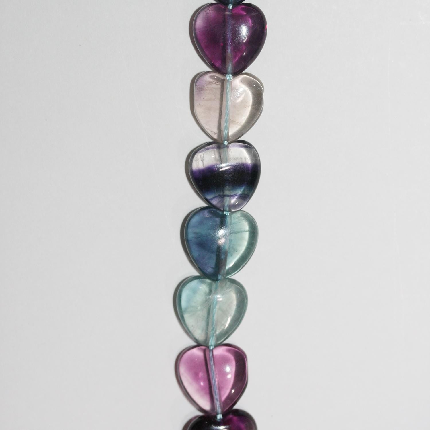 Perles en forme de cœur lisses en fluorite St de 15 pouces, 12-13 mm environ. - Fil de 39 cm environ.