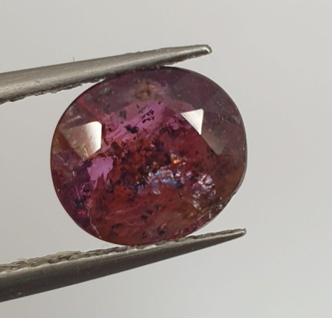 1 Pc Natural Top  Color Red Wine  Cherry Sapphire  Oval 8.8x7.8mm 2.3 cts Cut- Wholesale Gemstones- Natural Stones For Jewelry