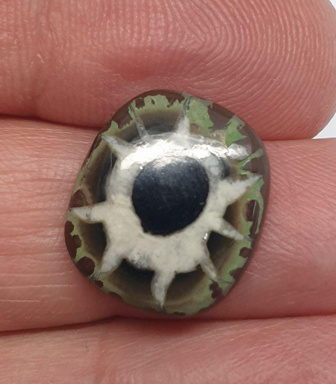 Natural Septarian  Oval Cabochon 16x14.1mm. 7.9 cts. Natural Stone