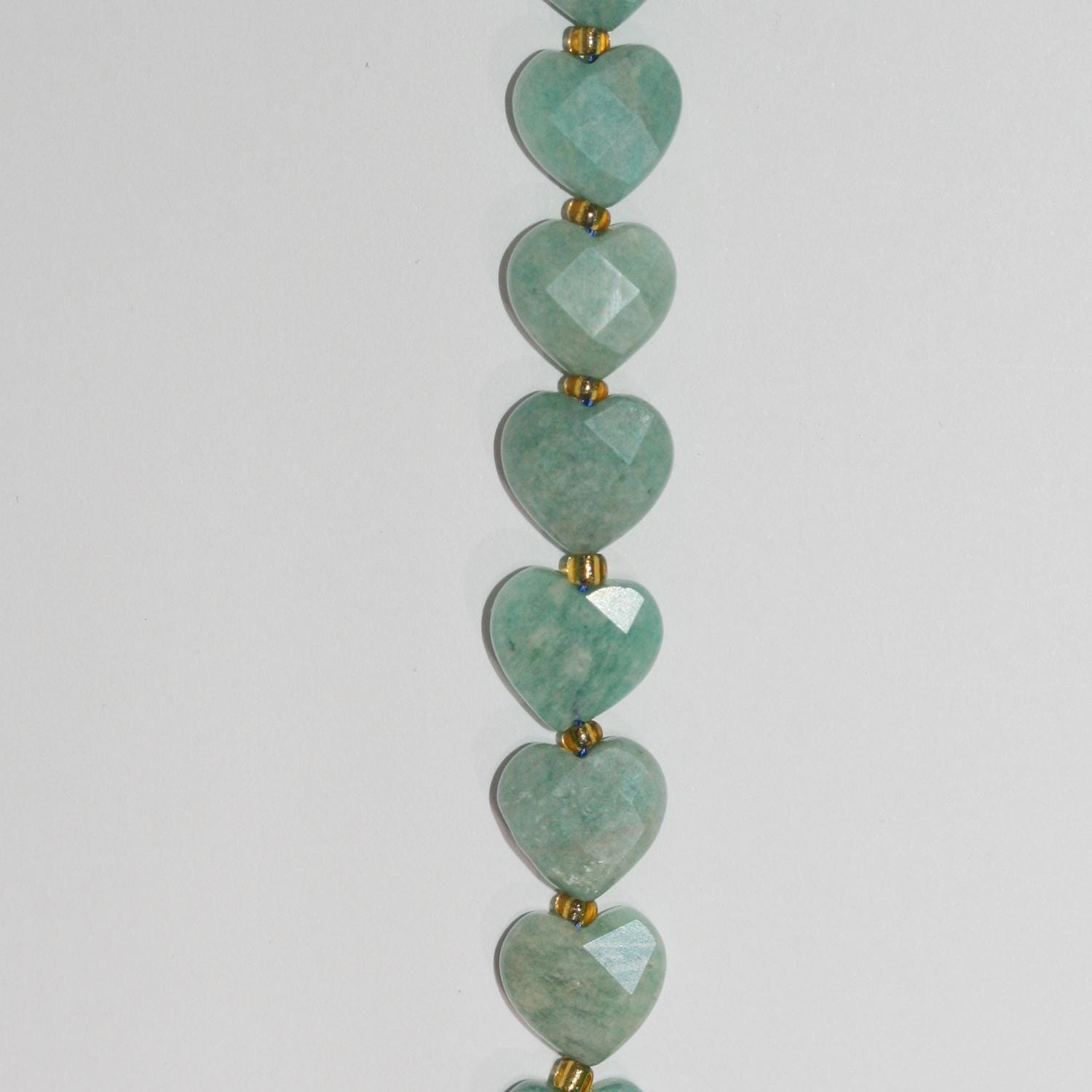 Perles en forme de cœur à facettes en amazonite St de 15 pouces, 11-12 mm. - Fil de 38 cm.
