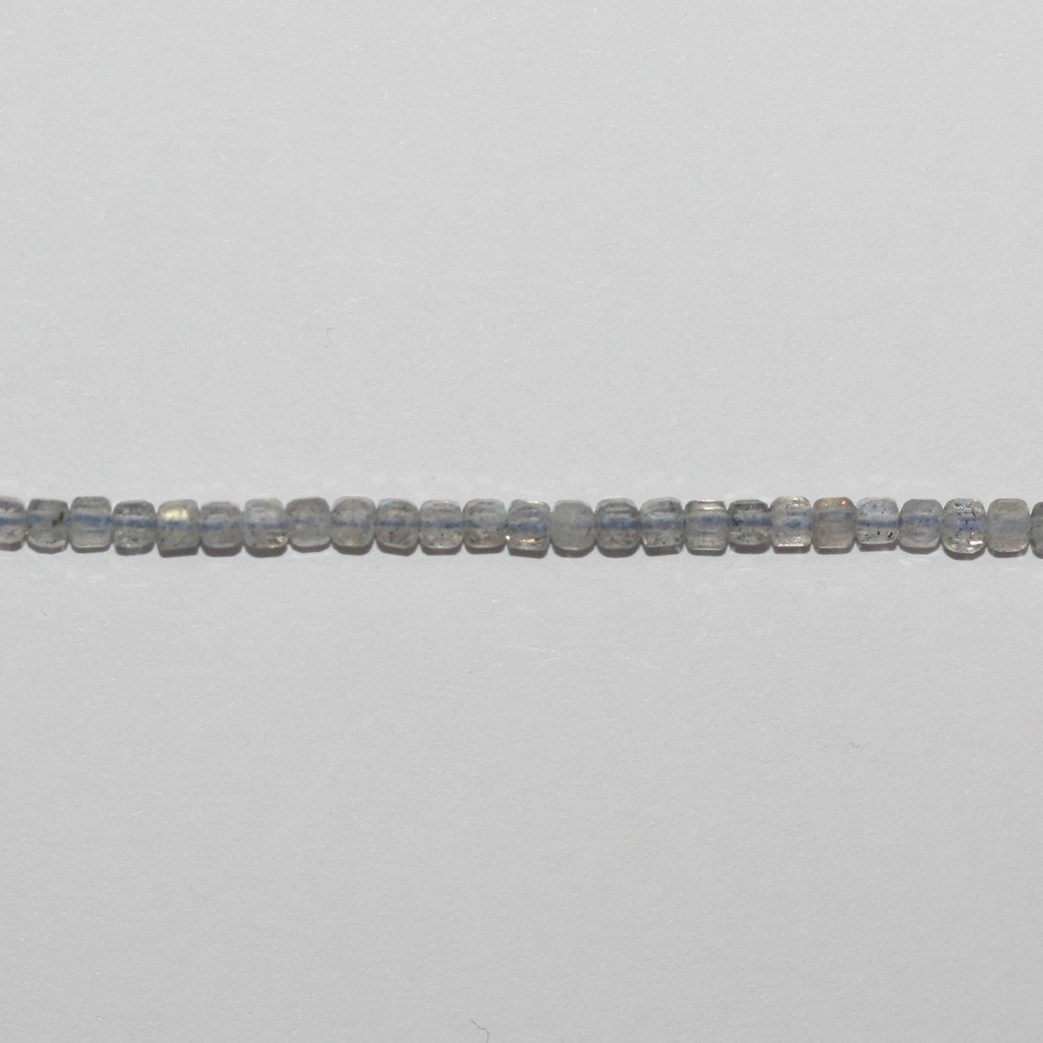 Perles cubiques à facettes en Labradorite de 15 pouces, 2 mm, brin de 39 cm.