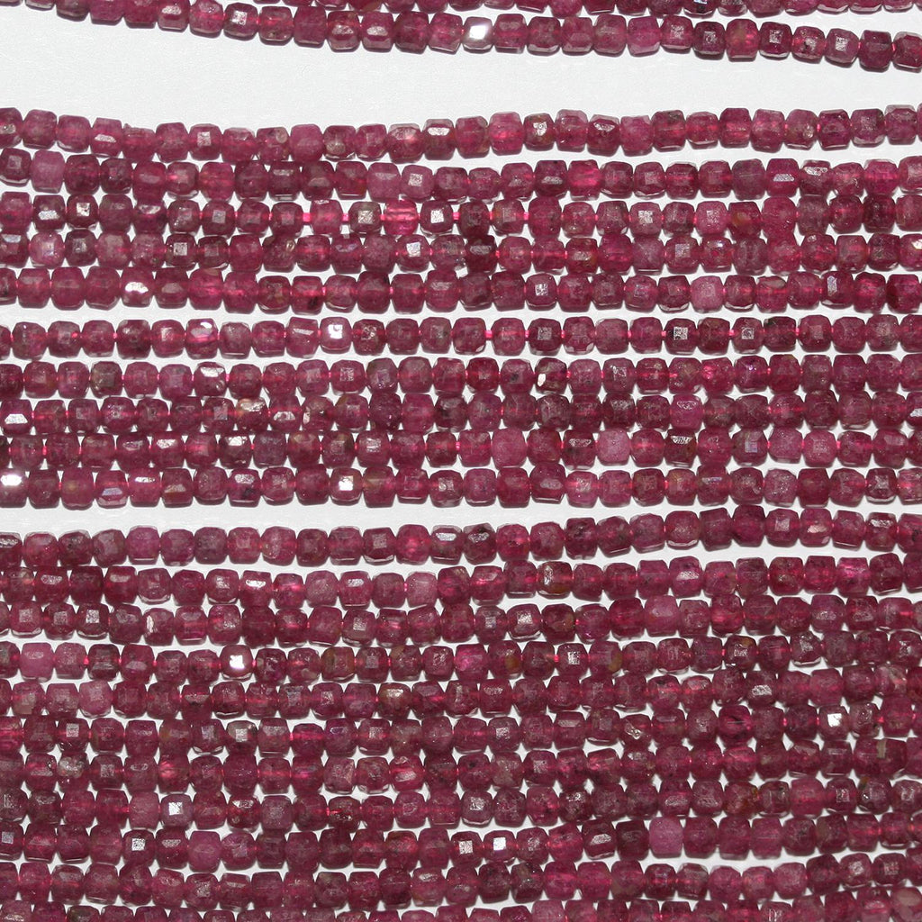Perles cubiques à facettes en rubis St de 15 pouces, 2 mm, brin de 39 cm.