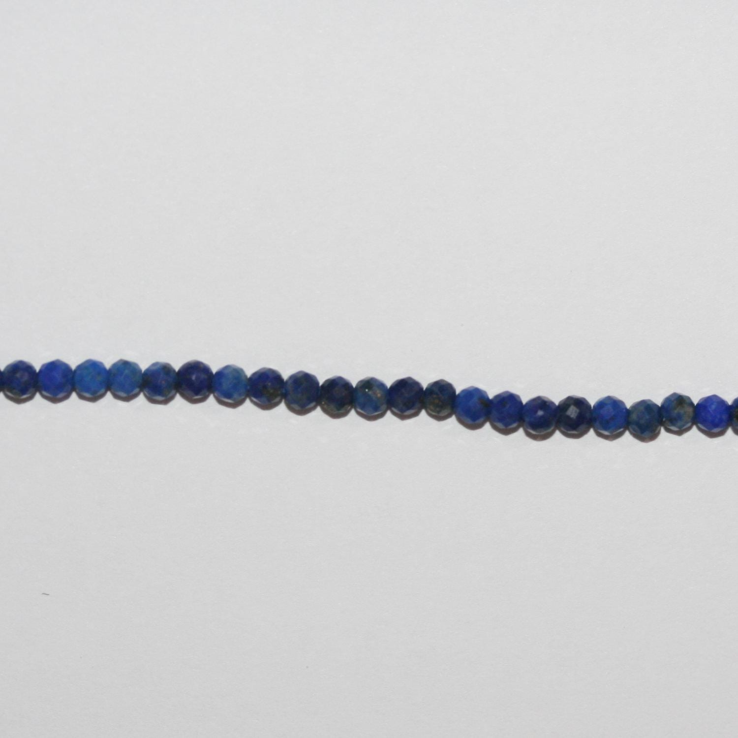 15" Perles rondes à facettes en lapis-lazuli de 2,5 mm - Fil de 39 cm.