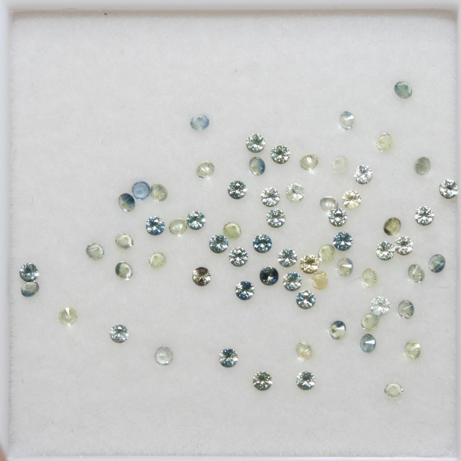 Green Sapphire Faceted Round Lot 1.5mm. Approx.- 1 Carat Lot - Hard Gems