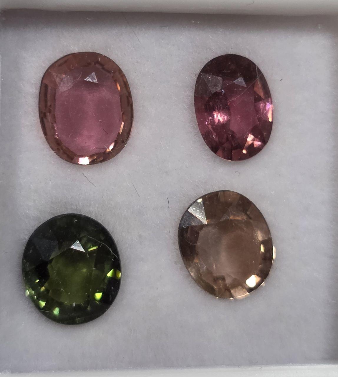 Lot de tourmalines multicolores ovales à facettes 7x6 mm environ (4 pièces) - Pierres précieuses en vrac - Prix de gros - Gemmes naturelles
