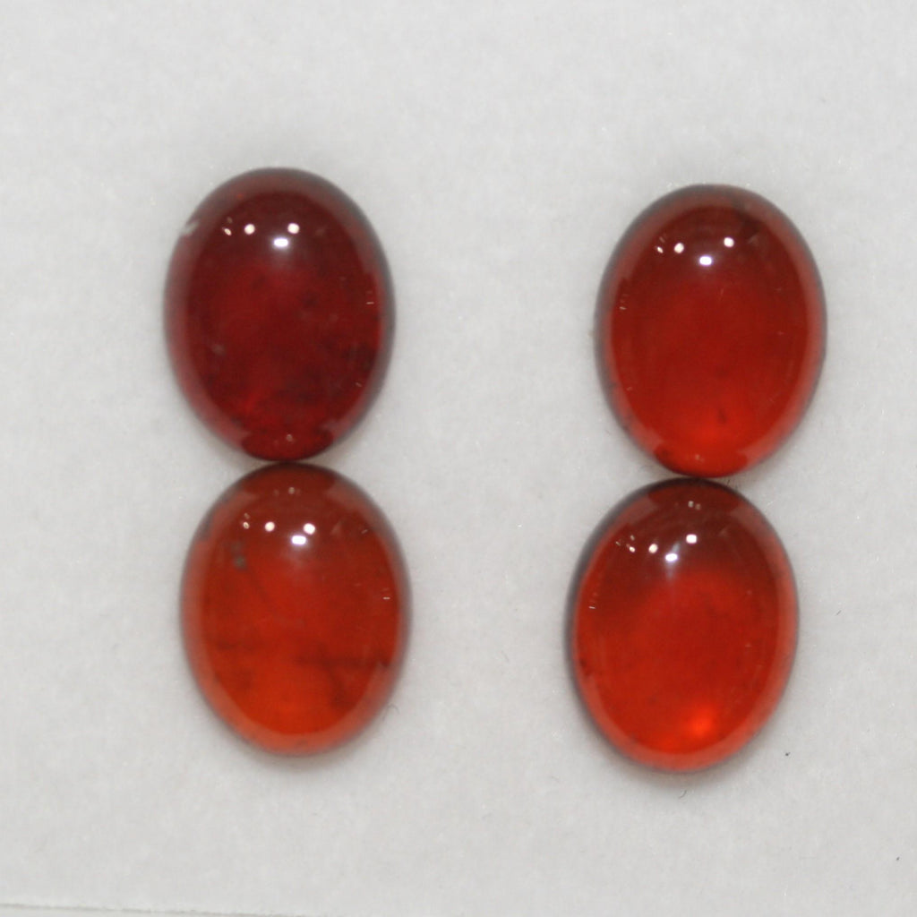 Hessonite Garnet Smooth Oval Cabochon 10x8mm. (4 Pcs).- Item.1753CB
