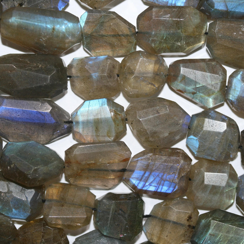 13" St Labradorite Faceted Nugget Beads Irregular 11x7mm. Approx.-Strand 26cm.