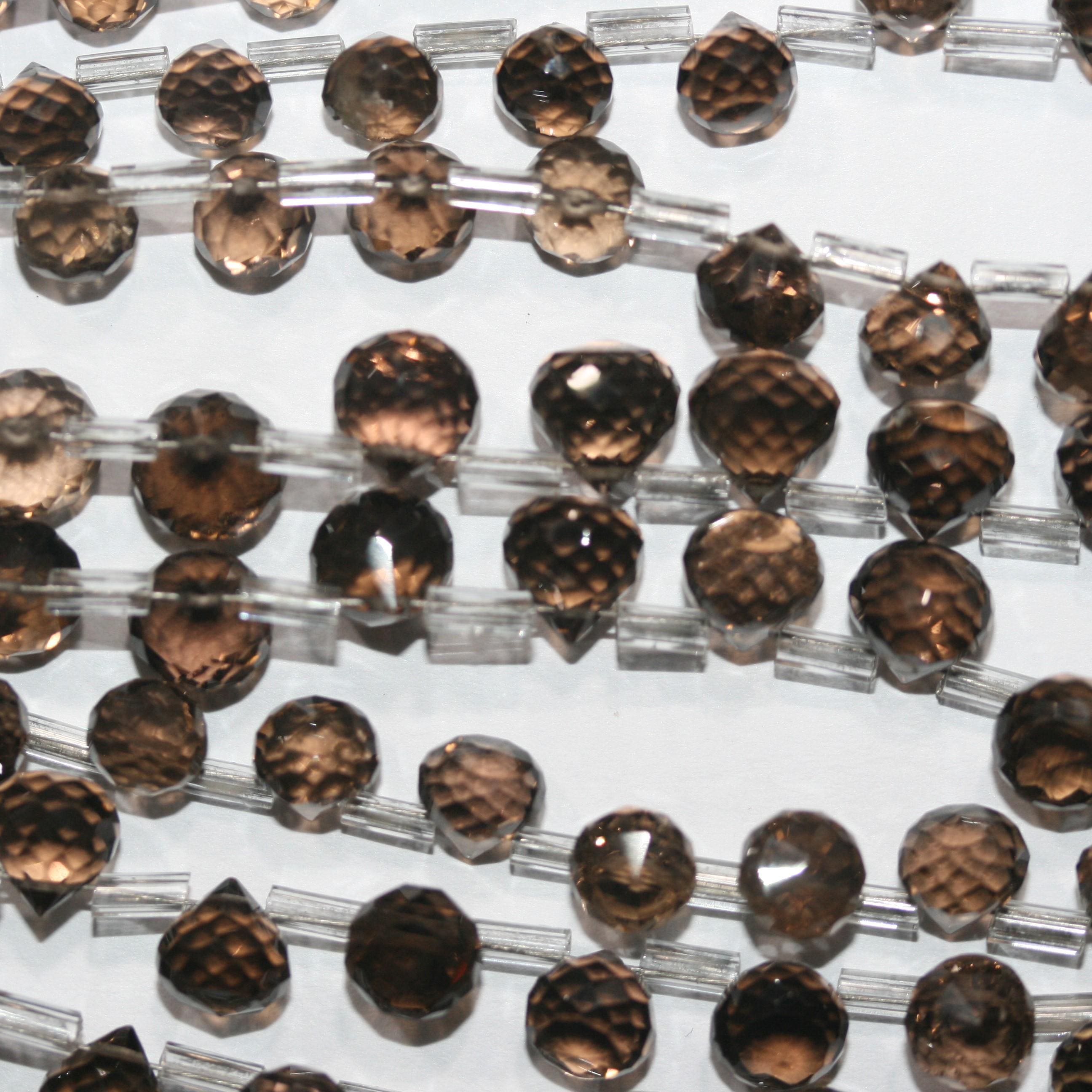 Perles en quartz fumé facettées de 8 pouces (environ 5-6 mm) - Longueur du fil : 20 cm.