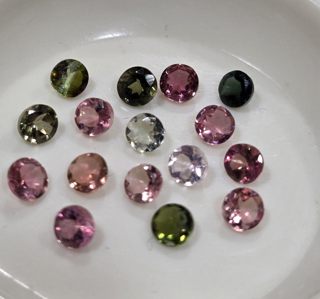 Lot de tourmalines multicolores à facettes rondes de 3 à 3,2 mm (16 pièces) - Pierres précieuses naturelles