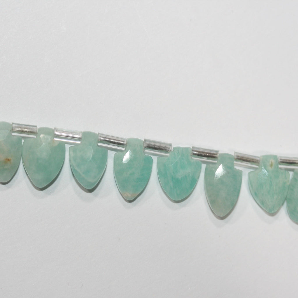 Cuentas de Amazonita Santa con Punta de Lanza Facetada de 8" (11 x 8 mm) - Hilo de 20 cm - Ref. 15015