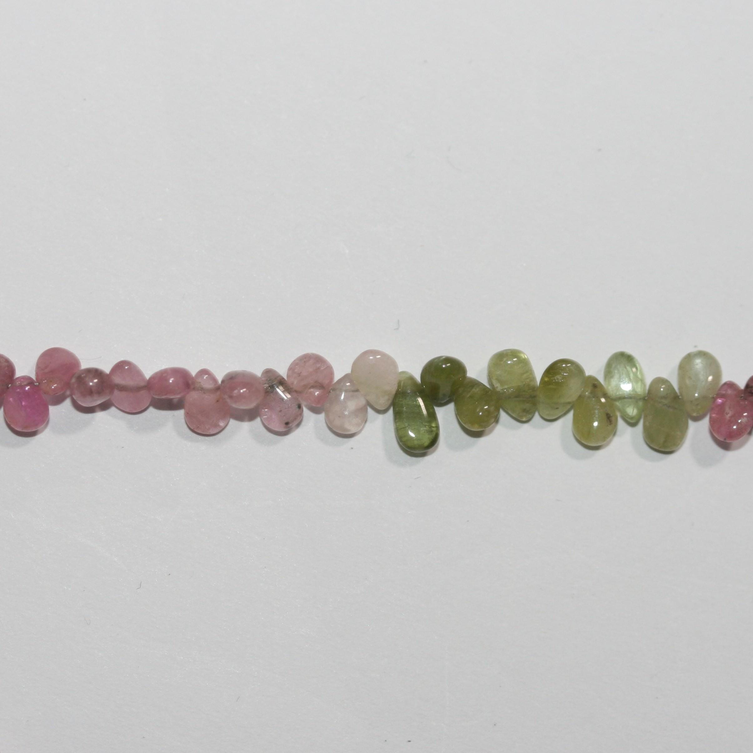 Perles en forme de goutte facettées en saphir rose-vert de 8 pouces (environ 5 x 4 mm) - Longueur du fil : 20 cm.