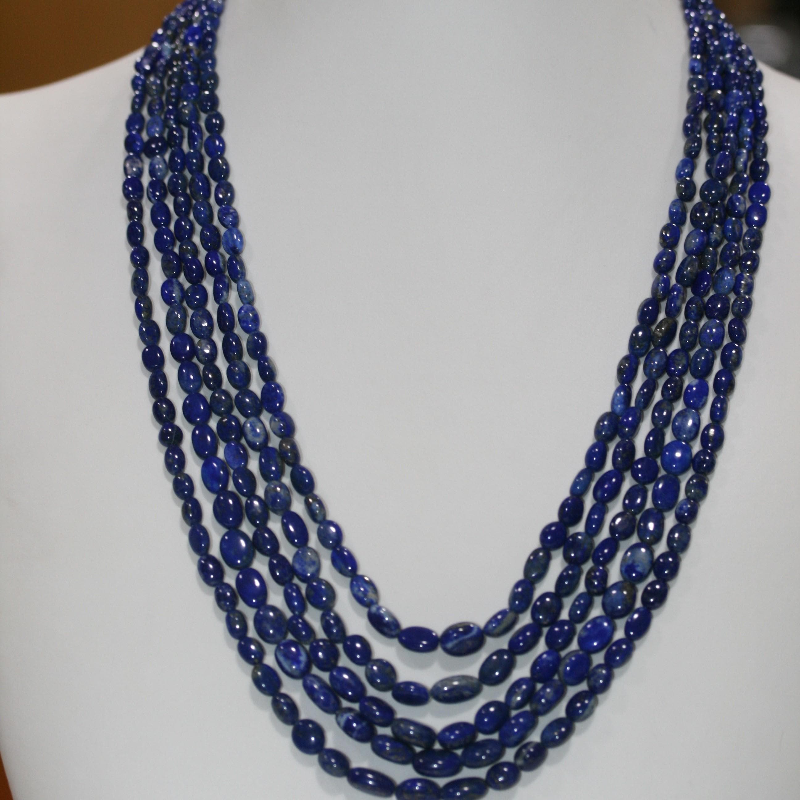 Collier de pépites de lapis-lazuli lisses et dégradées, 10,5 x 6,5 mm - 4 x 3,5 mm (environ), 5 rangs - Réf. 15068