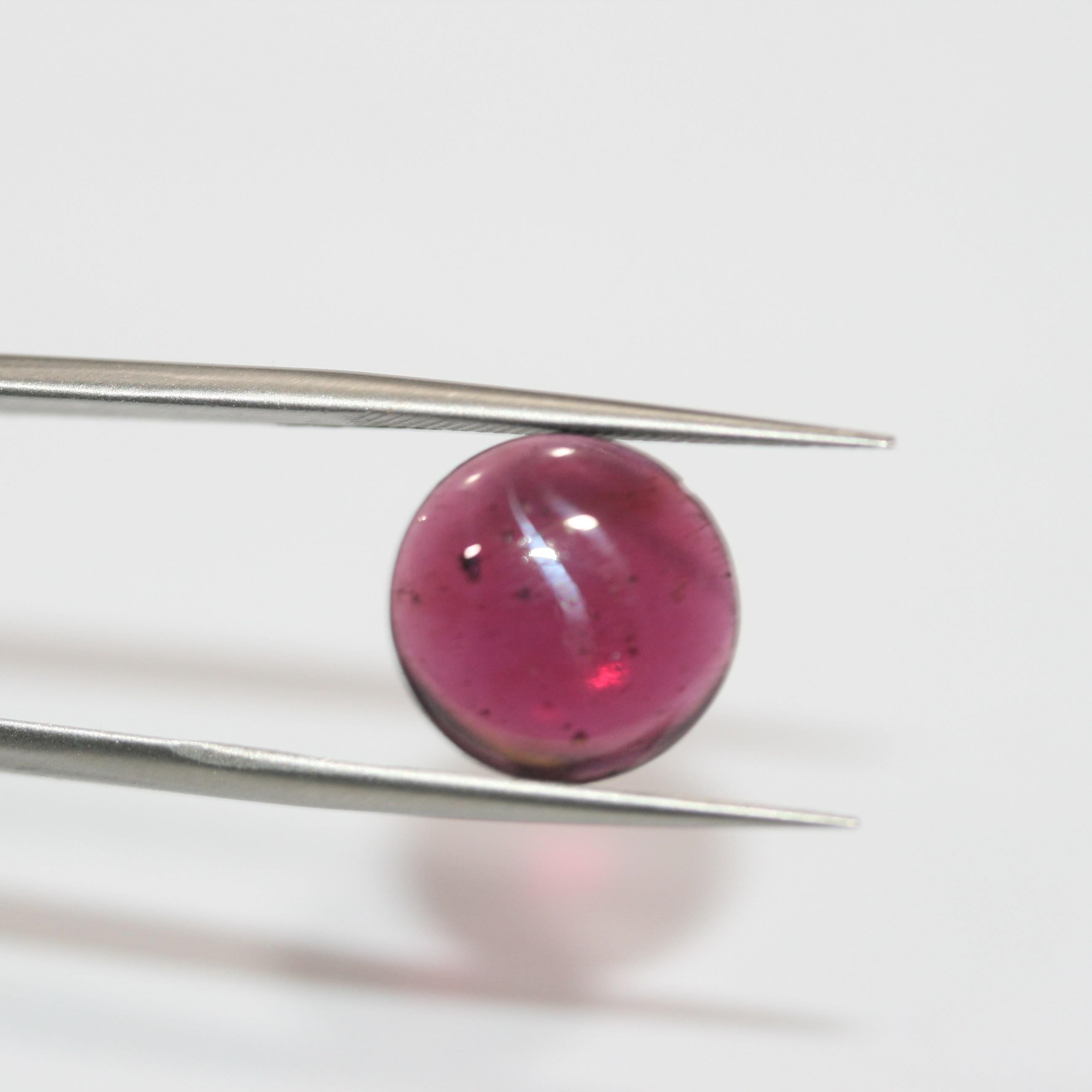 2 Pcs Garnet Round Smooth Cabochon 13mm.-(2 pcs.)