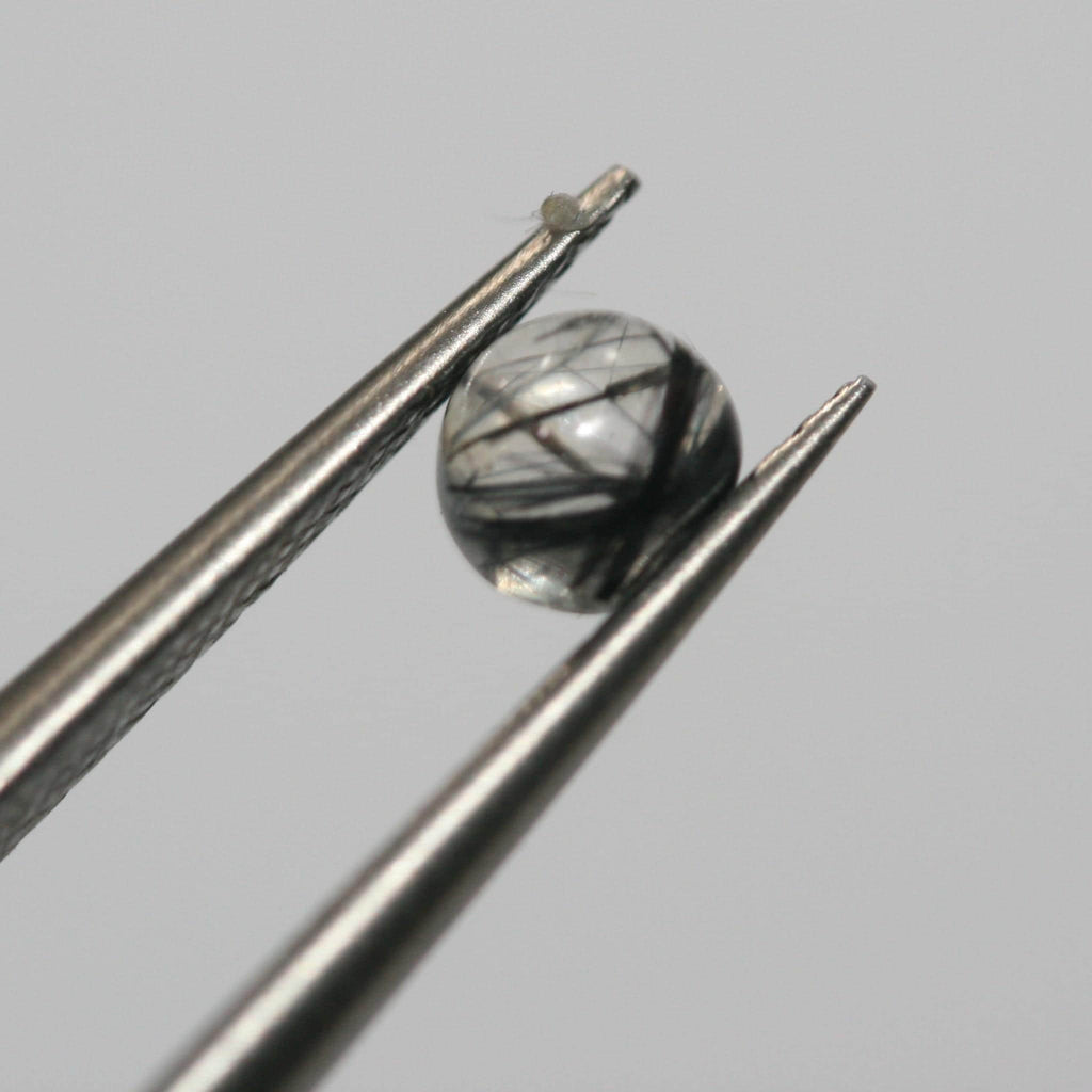 Lote de 20 cabujones redondos lisos de cuarzo turmalinado de 4 mm (20 piezas). Artículo 1776CB