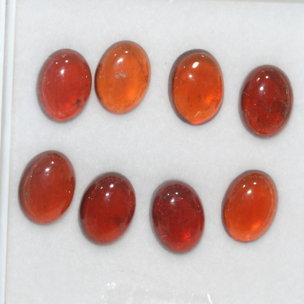 Hessonite Garnet Smooth Oval Cabochon 8x6mm. (8 Pcs).- Item.1756CB