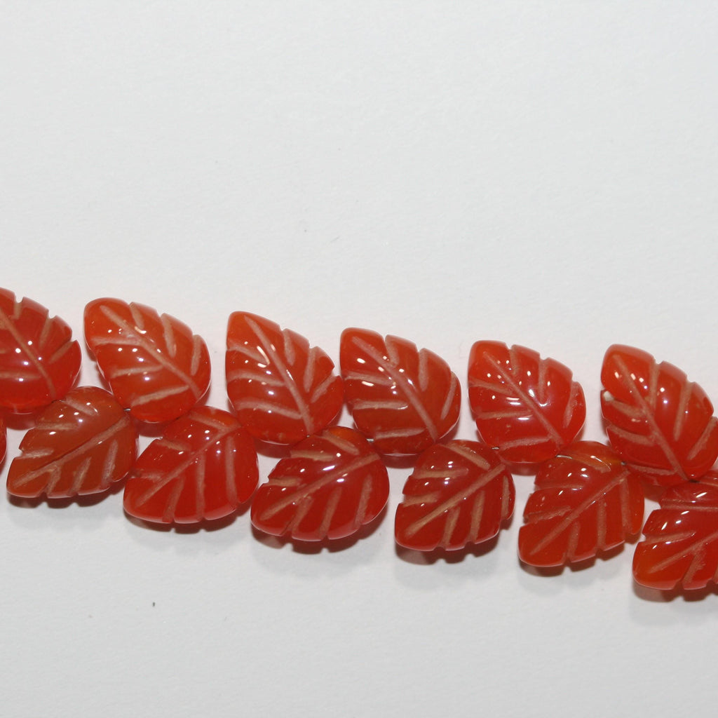 Cuentas de hoja de cornalina de 8" (12 x 8 mm). Aprox. - Hilo de 20 cm. - Artículo 15027