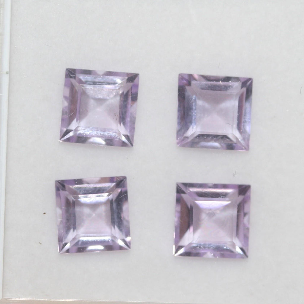 Lote de 4 piezas de amatista facetada cuadrada de 8 mm. (4 piezas) - Artículo: 664LO