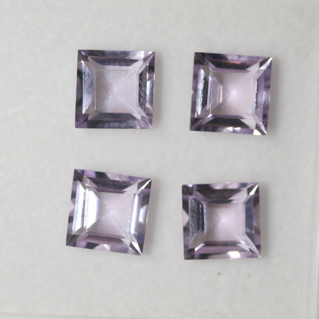 Lote de 4 piezas de amatista facetada cuadrada de 8 mm. (4 piezas) - Artículo: 664LO