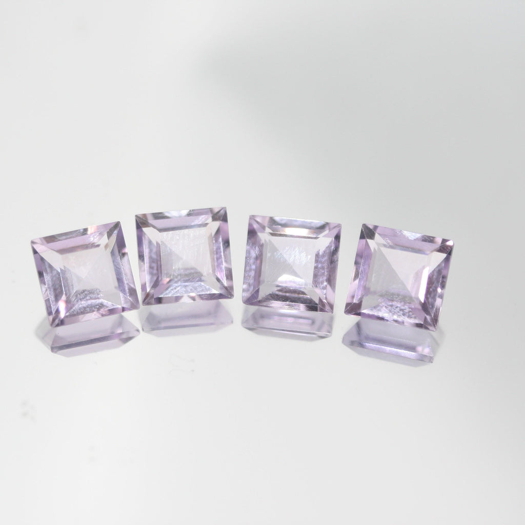 Lote de 4 piezas de amatista facetada cuadrada de 8 mm. (4 piezas) - Artículo: 664LO