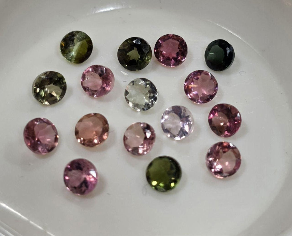 Lot de tourmalines multicolores à facettes rondes de 3 à 3,2 mm (16 pièces) - Pierres précieuses naturelles