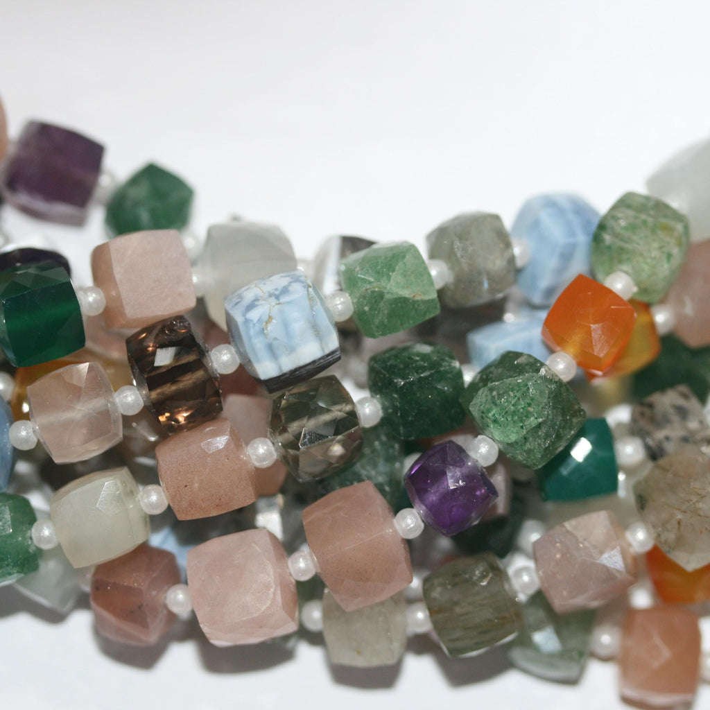 Perles cubiques à facettes en pierre multiple de 20 cm (8 pouces), 7-8 mm environ. Longueur du fil : 20 cm. Réf. 15005