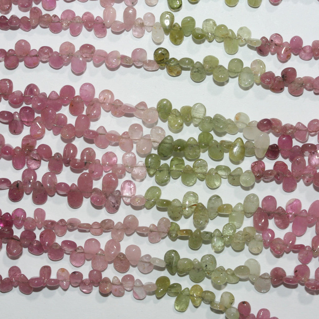 Perles en forme de goutte facettées en saphir rose-vert de 8 pouces (environ 5 x 4 mm) - Longueur du fil : 20 cm.