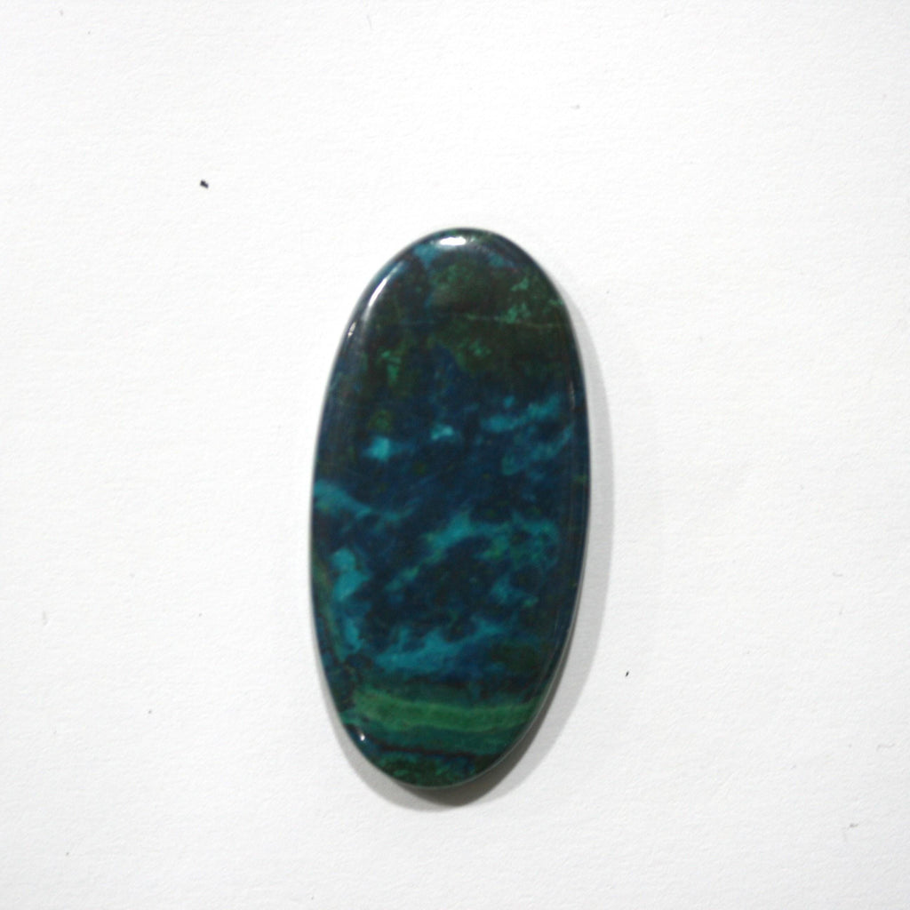Cabochon ovale lisse en chrysocolle-shattuckite 40x20mm. (35,79 ct.)